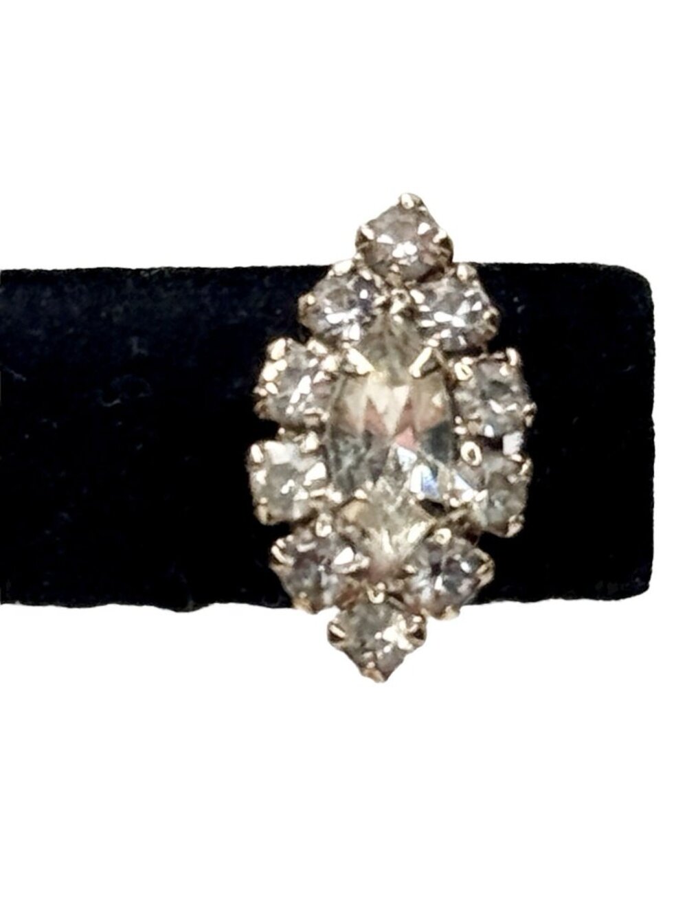Marquise Cut Earrings Prong Set Rhinestones Clip On Silver Tone 3/4" Vintage - Picture 3 of 12